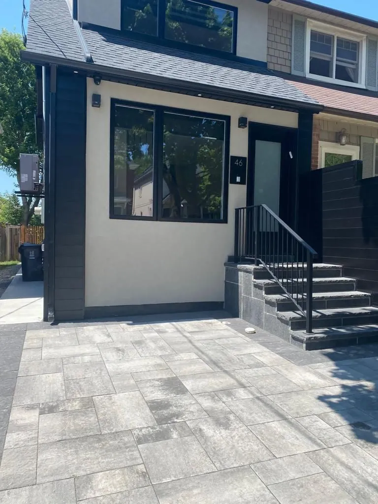 Forest Hill Residence